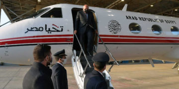 El ministro de Asuntos Exteriores egipcio aterriza en Israel para asistir a la Cumbre del Néguev