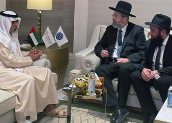El rabino jefe israelí visita los Emiratos Árabes Unidos