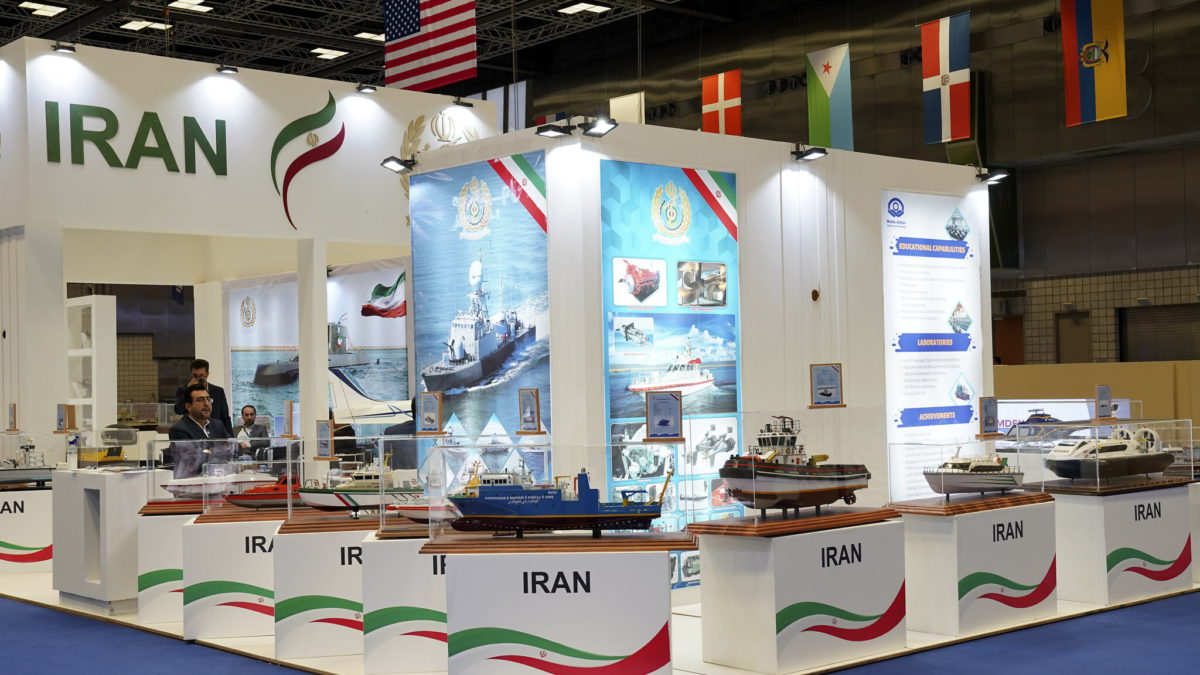 Irán exhibe sus armas en Qatar