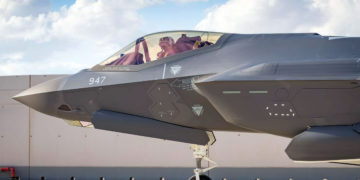 Israel recibe tres aviones de combate F-35 más