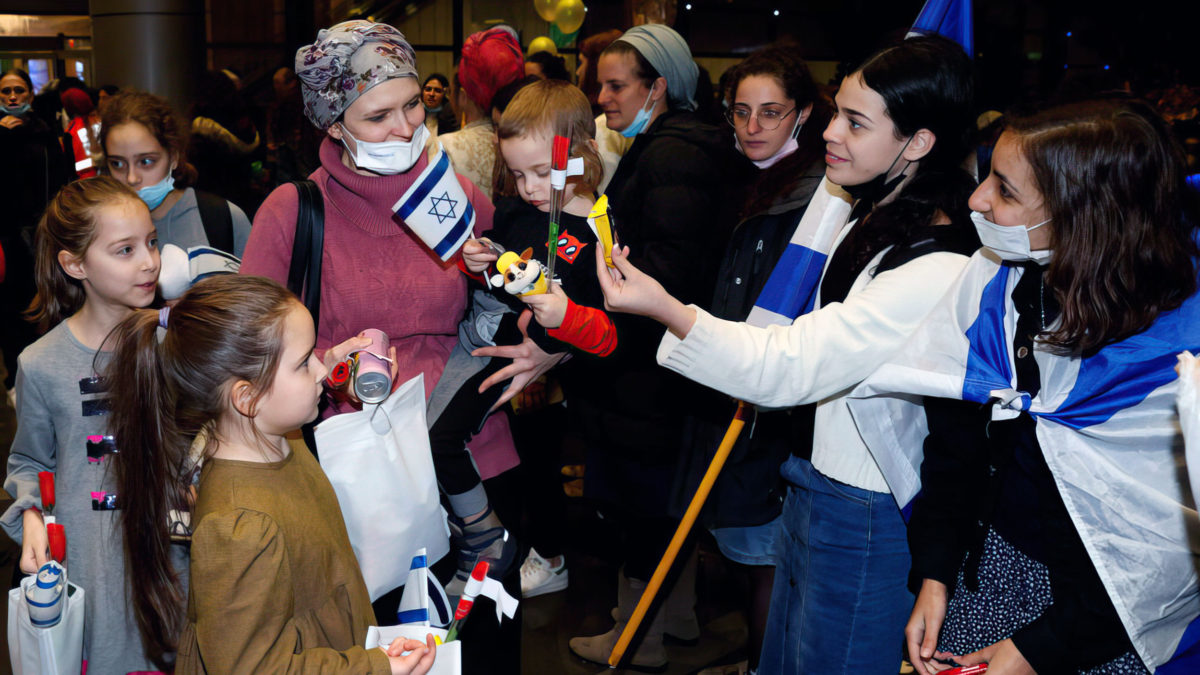 El Ministerio de Asuntos Exteriores cree que 2.000 israelíes siguen en Ucrania