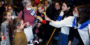 El Ministerio de Asuntos Exteriores cree que 2.000 israelíes siguen en Ucrania