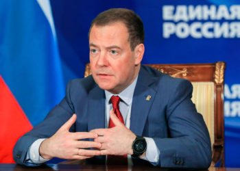 Rusia puede usar armas nucleares “aunque el enemigo no las haya usado primero”