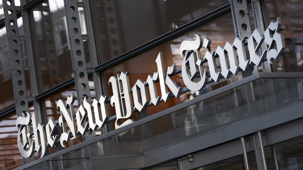 El New York Times retira su redacción de Rusia por la nueva ley