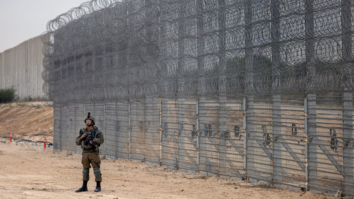 Las Fuerzas de Defensa de Israel refuerzan sus tropas en la frontera con Gaza antes del Día de la Tierra y el Ramadán