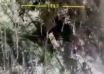 Ucrania publica un vídeo del ataque con un dron a un lanzamisiles ruso