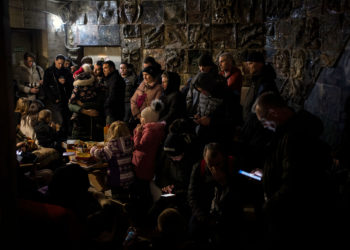 Residentes de Mariupol son llevados a Rusia contra su voluntad
