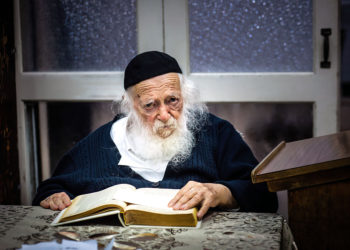 Rabino Chaim Kanievsky: El príncipe de la Torá y tesoro del Talmud