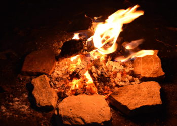 Estudio revela que los pueblos prehistóricos creaban arte con fuego