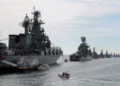 Una explosión daña el buque insignia ruso que atacó la Isla de la Serpiente