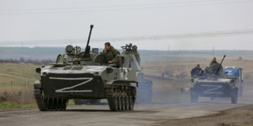 En última advertencia, Rusia insta a Ucrania a deponer sus armas