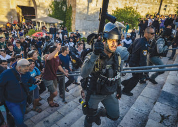 ¿Por qué insiste Israel en permanecer aislado de su entorno?