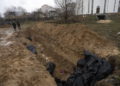 Ucrania dice que se han encontrado 410 cadáveres de civiles cerca de Kiev