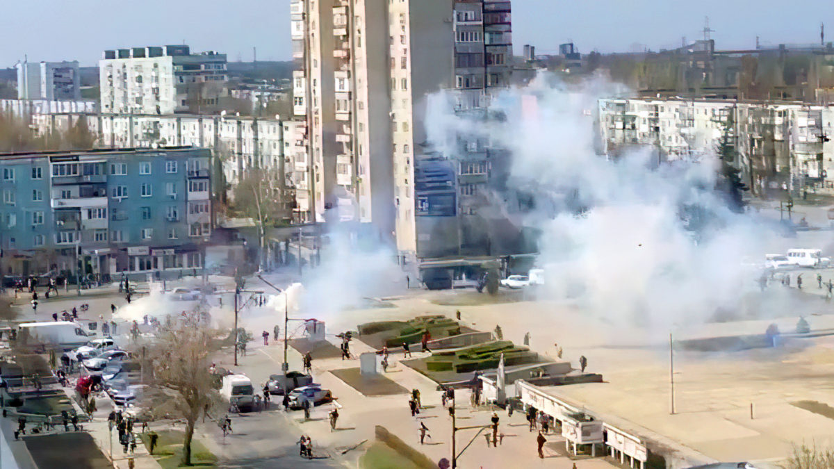 Ucrania acusa a las fuerzas rusas de disparar contra manifestantes en la ciudad de Enerhodar