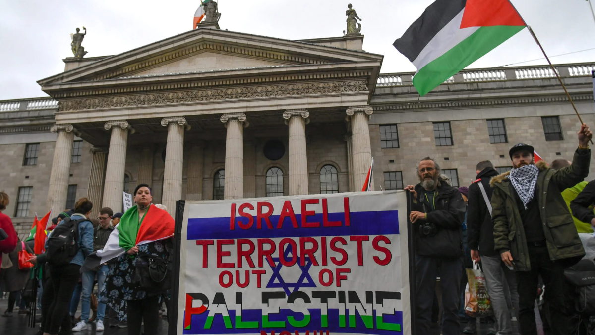 La izquierda irlandesa se opone a las sanciones a Rusia y apoya el boicot a Israel