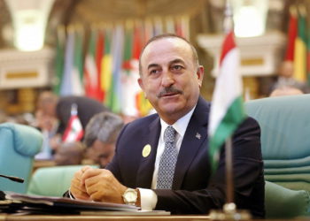 El ministro de Exteriores turco dice que Ankara quiere una “relación sostenible” con Israel