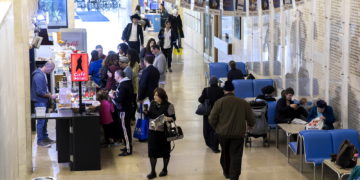 La mayoría de los israelíes se opone a permitir el jametz en los hospitales durante la Pascua