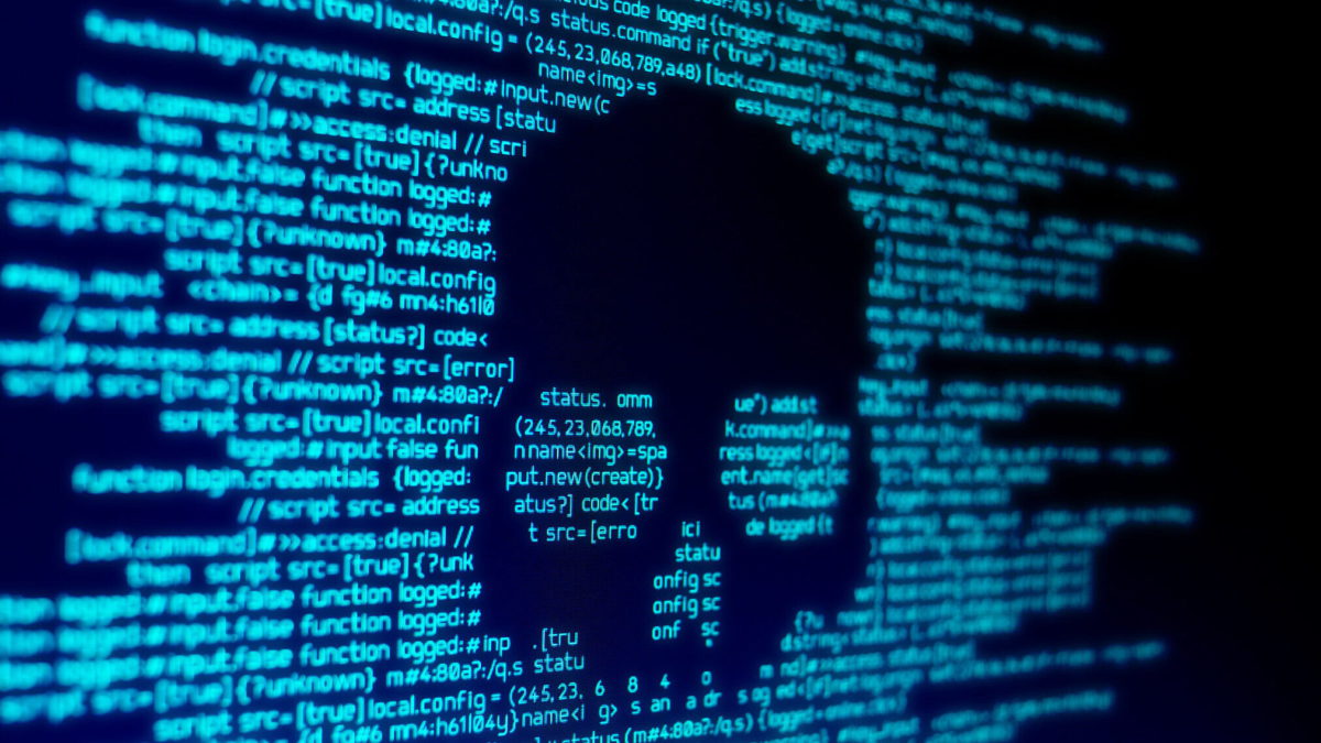 Imagen ilustrativa de un virus informático, un malware, un ataque de ransomware por parte de un hacker. (solarseven; iStock by Getty Images)