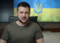 En esta imagen de video proporcionada por la Oficina de Prensa Presidencial de Ucrania, el presidente ucraniano Volodymyr Zelensky habla desde Kiev, Ucrania, el viernes 15 de abril de 2022. (Oficina de Prensa Presidencial de Ucrania vía AP)