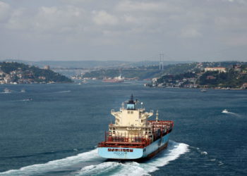 Turquía detona una mina naval perdida en el Mar Negro