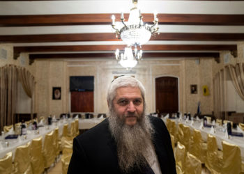 Rabino de Ucrania espera un milagro de Pésaj y dice que Israel puede aprender de la unidad ucraniana