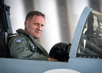 Nuevo jefe de la Fuerza Aérea israelí, Tomer Bar, toma posesión de su cargo