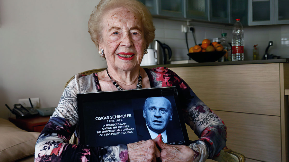 Muere a los 107 años la secretaria judía de Oskar Schindler que elaboraba las listas de sus trabajadores