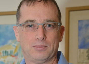 Bezeq nombra Director general a Ran Guron