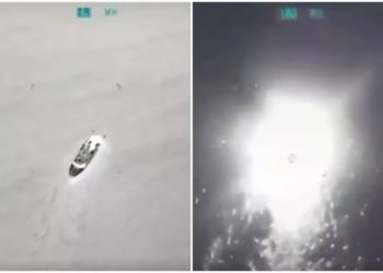 Video: Dron ucraniano destruye dos barcos rusos en el Mar Negro
