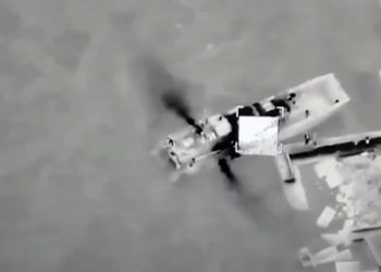 Ucrania hunde 3 barcos rusos con drones Bayraktar en la Isla de la Serpiente
