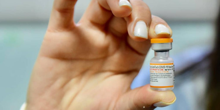 La FDA autorizará la vacuna COVID de Pfizer para niños
