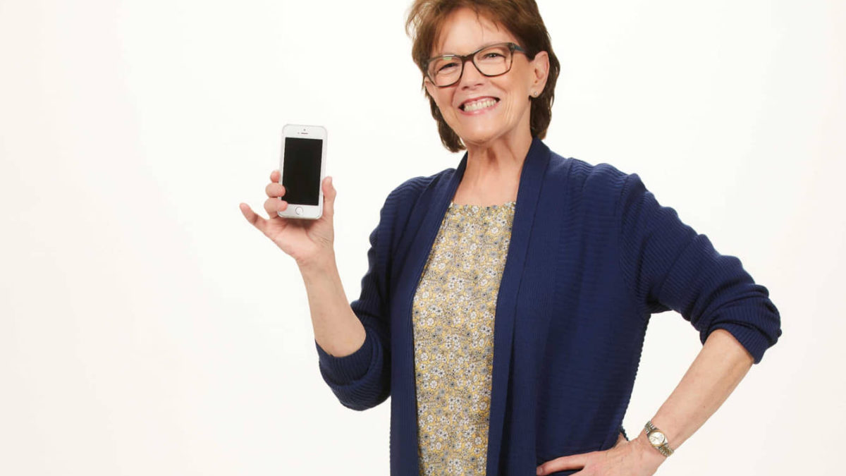 Susan Bennett, la voz de Siri, se asocia con la empresa de accesibilidad UserWay