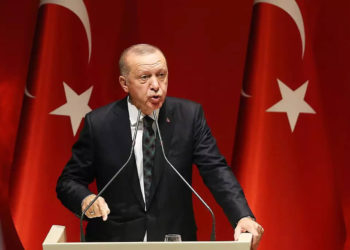 Turquía dice que se opone a la entrada en la OTAN de Finlandia y Suecia