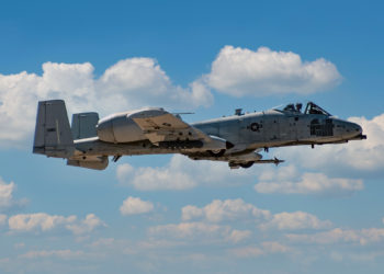 La Fuerza Aérea de EE. UU. demuestra que sus A-10 pueden destruir tanques modernos