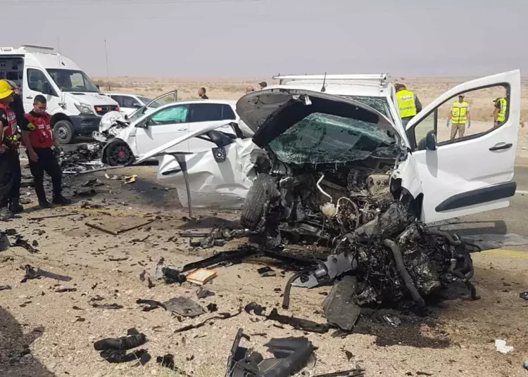 Dos niños entre los cuatro muertos en un accidente de tráfico mortal en el sur del desierto de Aravá