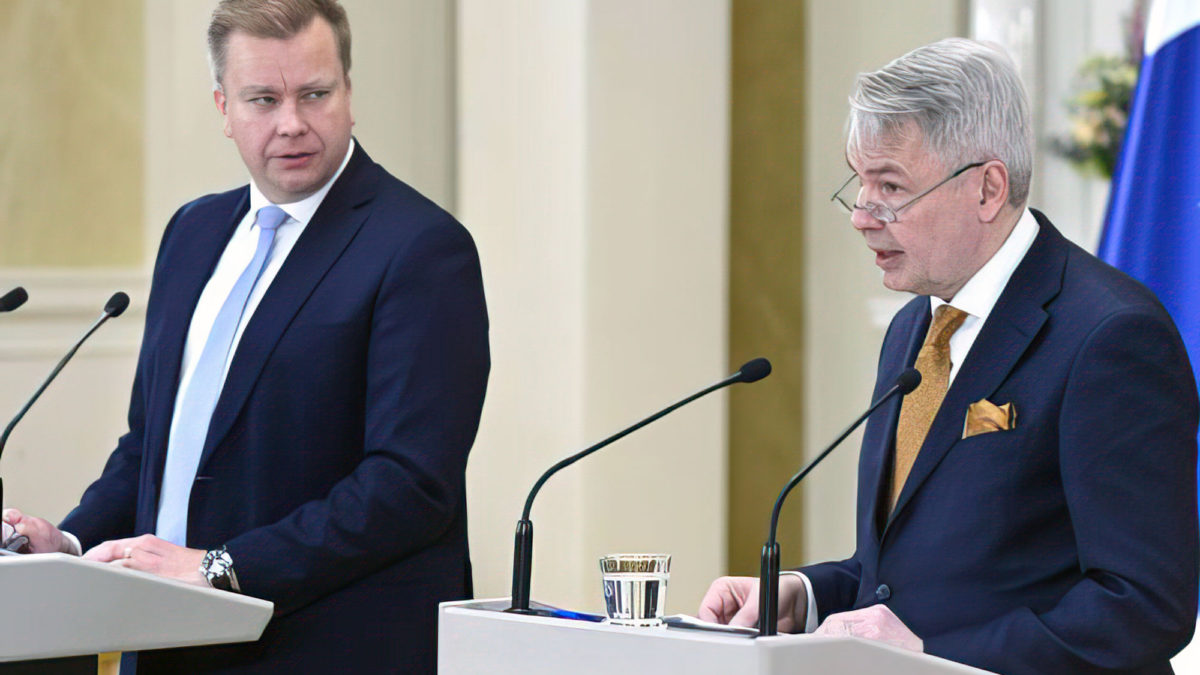 El vecino de Rusia, Finlandia, declara su candidatura a la OTAN y saluda la “nueva era”