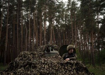Ucrania dice que las tropas rusas han sido expulsadas de Kharkiv mientras la guerra entra en una fase “a largo plazo”