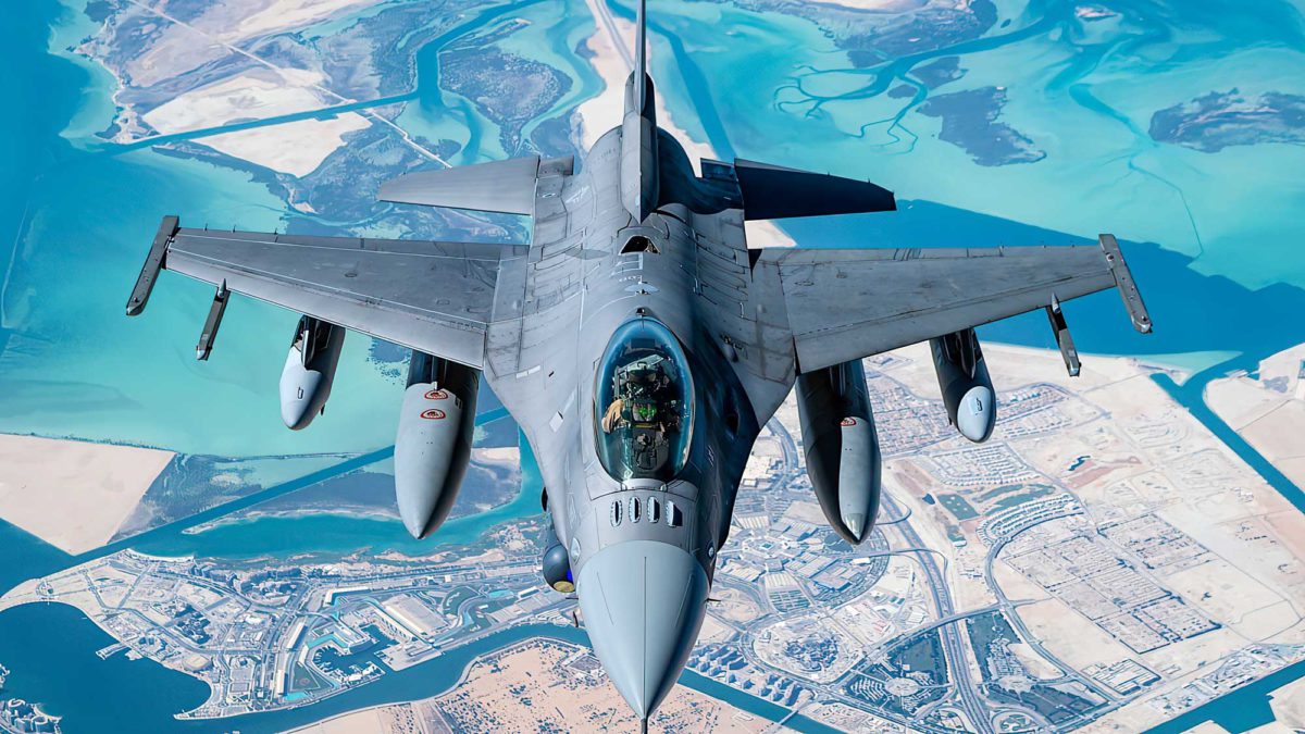 Ucrania pide cazas F-15 y F-16 para combatir a Rusia