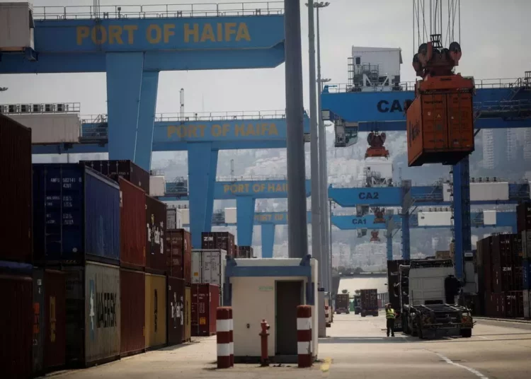 La reforma de las importaciones israelíes reducirá los precios, según un funcionario del Ministerio