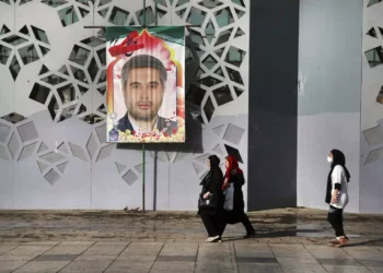 Los guardias iraníes acusan a los “sionistas” de asesinar a un coronel