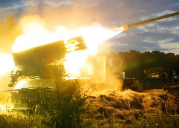 El fracaso de Putin en Ucrania: Los militares ucranianos están en la frontera rusa