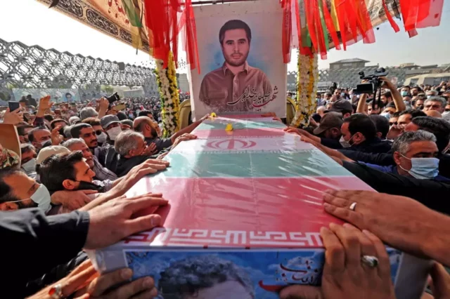 La filtración de EE. UU. que acusa a Israel de la muerte de un coronel iraní podría dañar la confianza, advierte un funcionario
