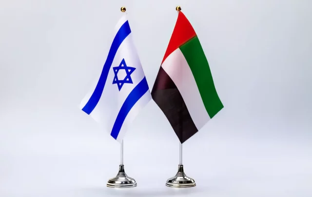 Israel y los Emiratos Árabes Unidos impulsarán sus relaciones económicas con un acuerdo de libre comercio