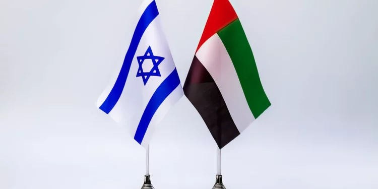 Israel y los Emiratos Árabes Unidos impulsarán sus relaciones económicas con un acuerdo de libre comercio