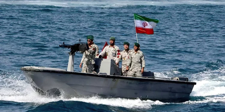 Irán debe pagar el precio por atacar a buques comerciales