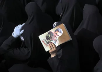 Israel teme que Irán ataque a los israelíes en el extranjero en un intento de vengar al oficial asesinado