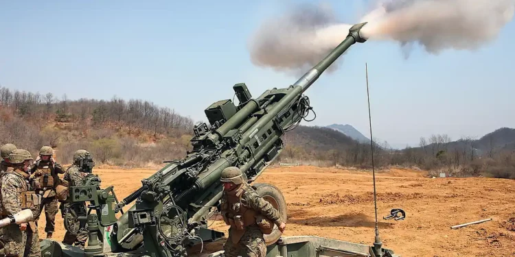 Los obuses M777 estadounidenses están destrozando los blindados de Rusia en Ucrania
