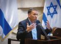 Matan Kahana, aliado de Bennett, deja el ministerio y se reincorpora a la Knesset como MK