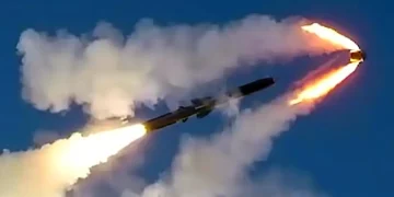Lo que Irán está aprendiendo de los 2.000 misiles lanzados por Rusia en Ucrania