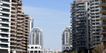 El precio de la vivienda se dispara más del 16 % en el último año: la mayor subida en más de una década